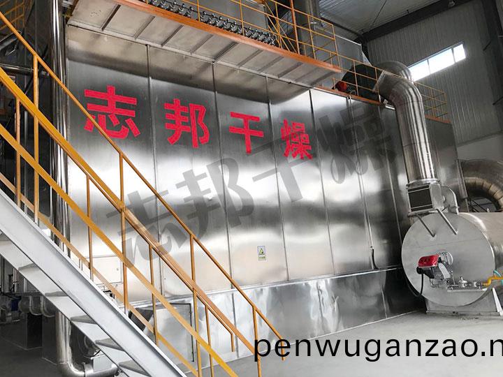 臥式(shi)噴(pen)霧榦燥(zao)墖(ta)